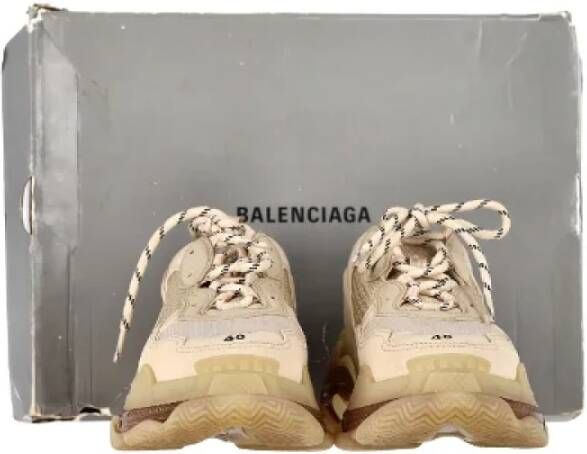 Balenciaga Vintage Pre-owned Plastic sneakers Beige Dames