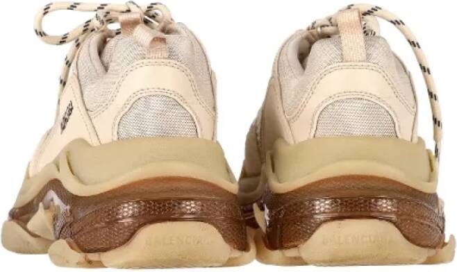 Balenciaga Vintage Pre-owned Plastic sneakers Beige Dames