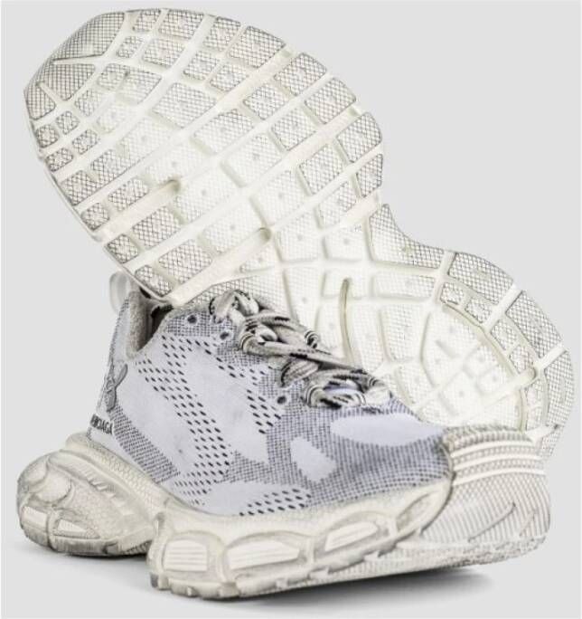 Balenciaga Witte Sneakers met Versleten Effect Gray Heren