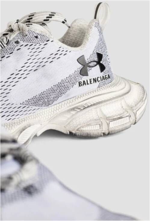 Balenciaga Witte Sneakers met Versleten Effect Gray Heren