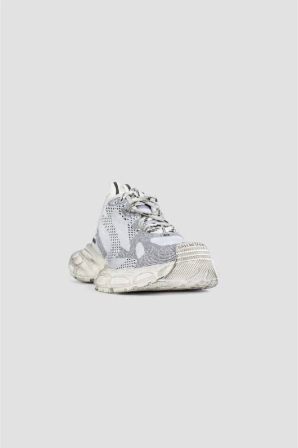 Balenciaga Witte Sneakers met Versleten Effect Gray Heren