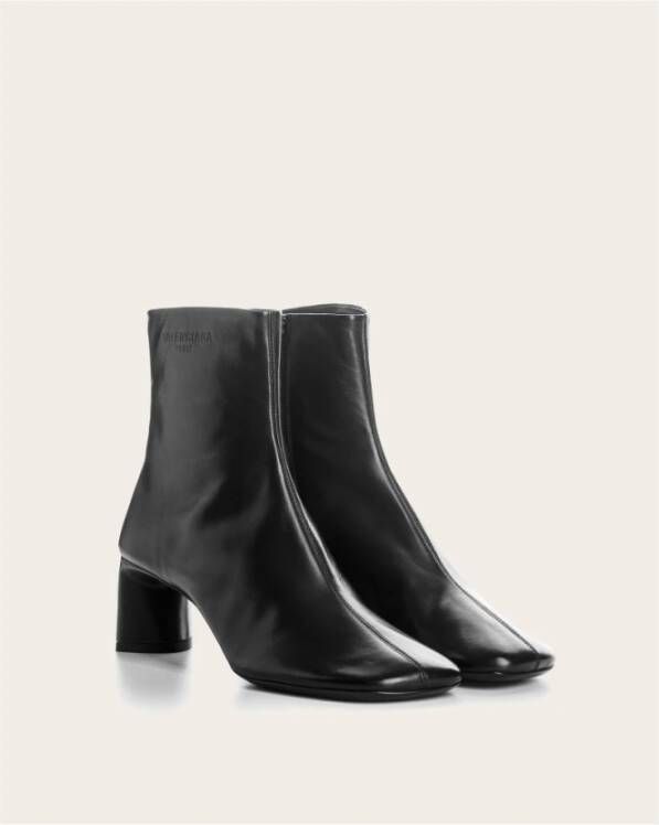 Balenciaga Zachte en glanzende lamsleren laarzen Black Dames