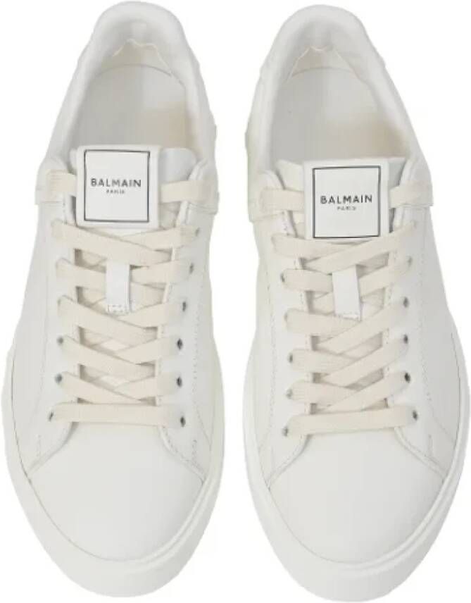 Balmain Pre-owned Leather sneakers White Dames