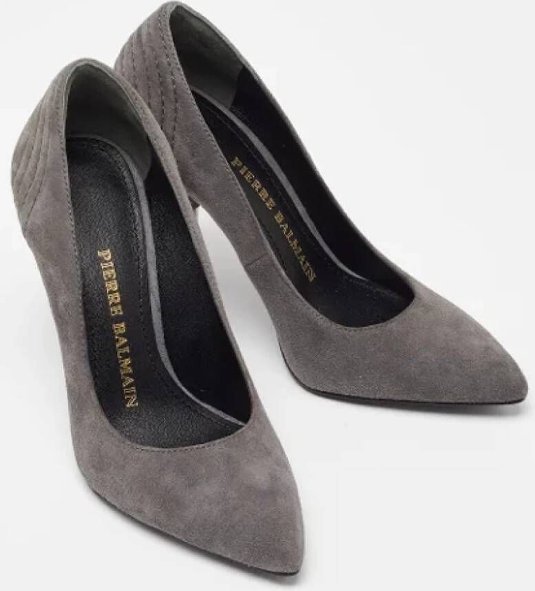 Balmain Pre-owned Suede heels Gray Dames