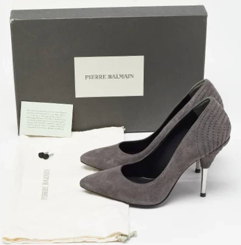 Balmain Pre-owned Suede heels Gray Dames