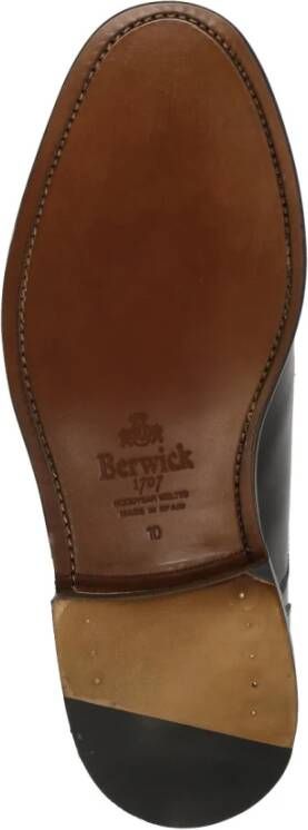 Berwick Zwarte platte schoenen met verhoogde zool Black Heren