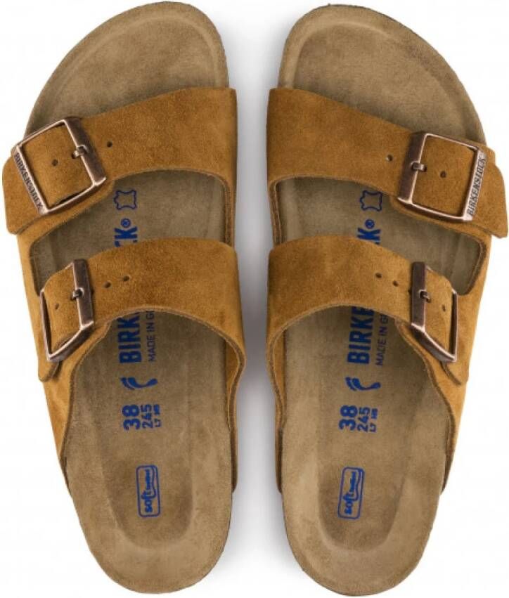 Birkenstock Klassieke Suède Sandaal met Zacht Voetbed Brown Heren