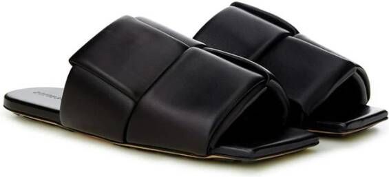 Bottega Veneta Elegante Zwarte Leren Sandalen Black Dames