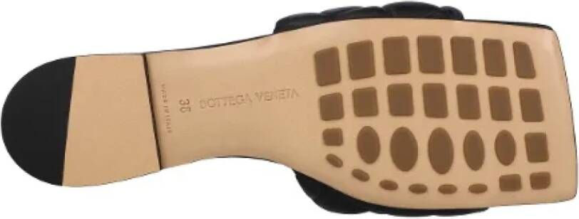 Bottega Veneta Leather flats Black Dames