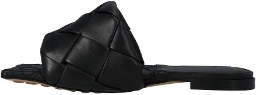 Bottega Veneta Leather flats Black Dames