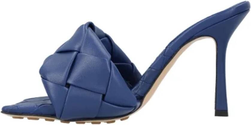 Bottega Veneta Leather mules Blue Dames