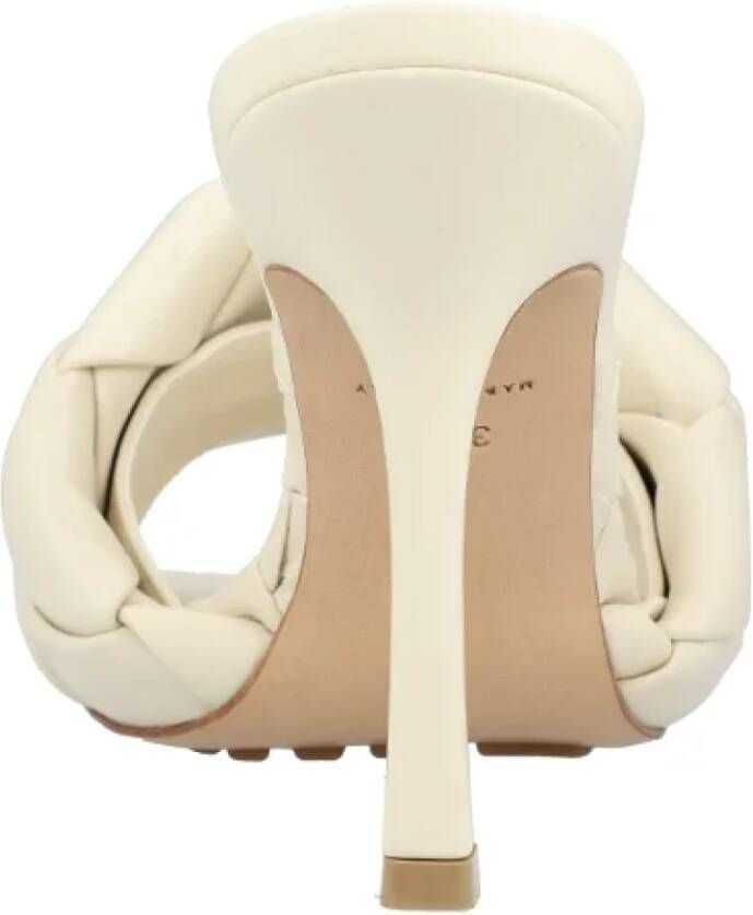 Bottega Veneta Leather mules White Dames