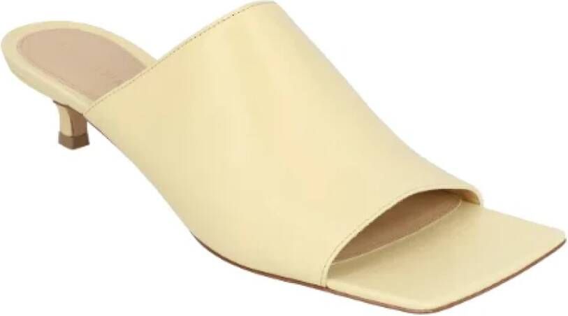 Bottega Veneta Leather mules Yellow Dames