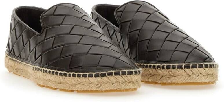 Bottega Veneta Leren Instap Espadrilles met Intreccio Motief Brown Dames