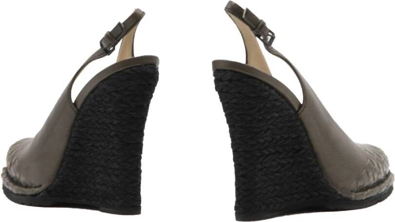 Bottega Veneta Verstelbare Band Leren Plateau Sandalen Gray Dames