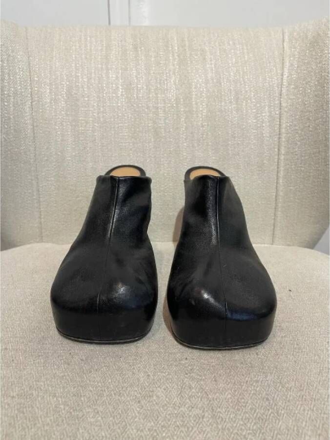 Bottega Veneta Vintage Pre-owned Leather mules Black Dames