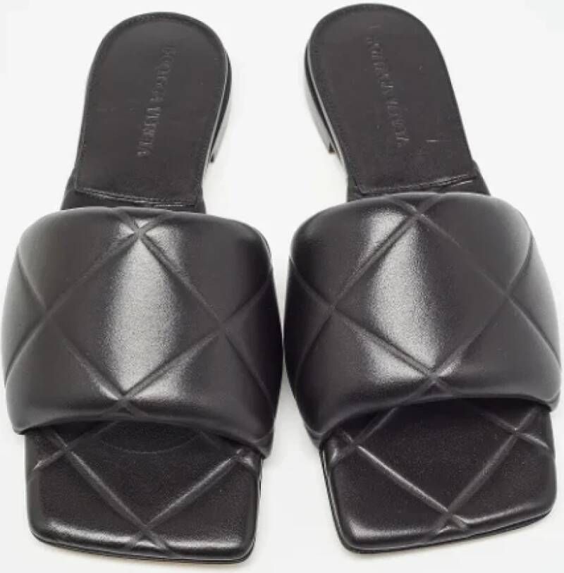 Bottega Veneta Vintage Pre-owned Leather sandals Black Dames