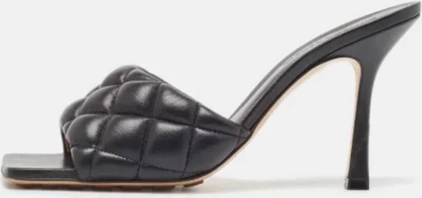 Bottega Veneta Vintage Pre-owned Leather sandals Black Dames