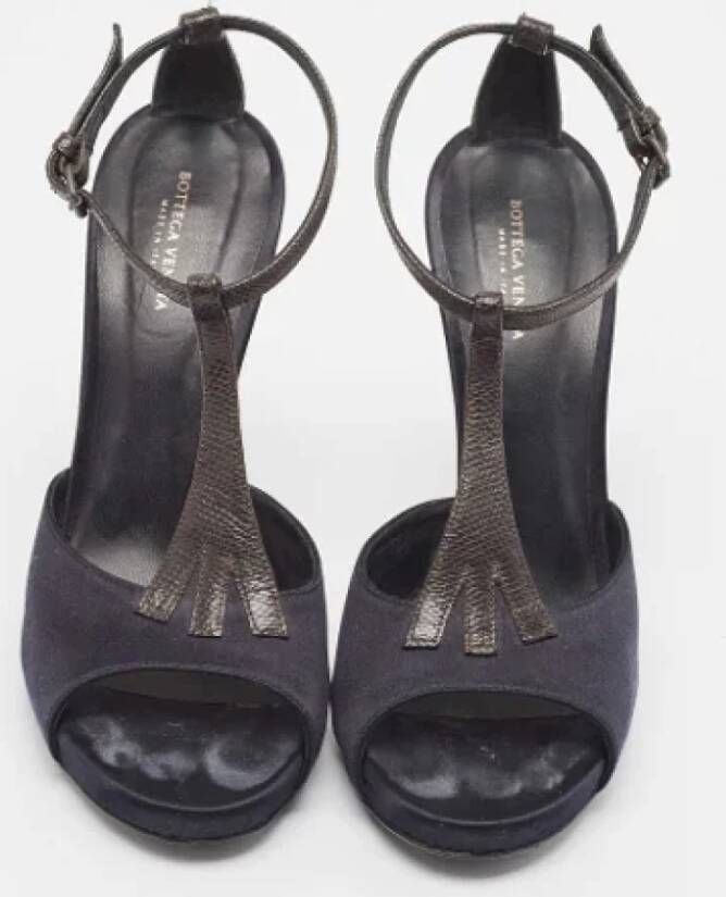 Bottega Veneta Vintage Pre-owned Leather sandals Blue Dames