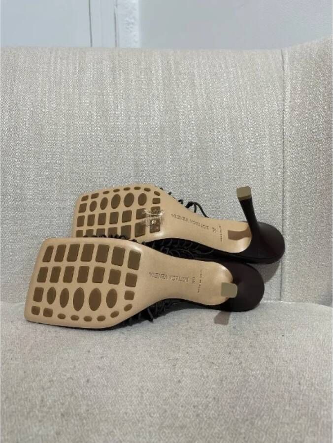 Bottega Veneta Vintage Pre-owned Leather sandals Brown Dames