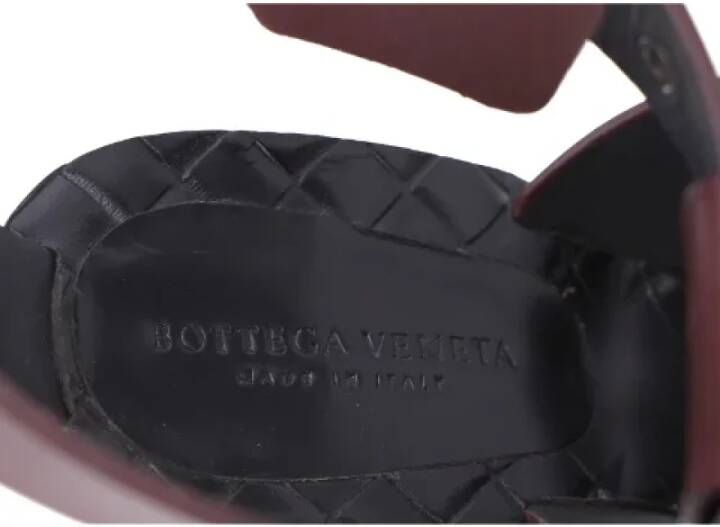 Bottega Veneta Vintage Pre-owned Leather sandals Red Dames