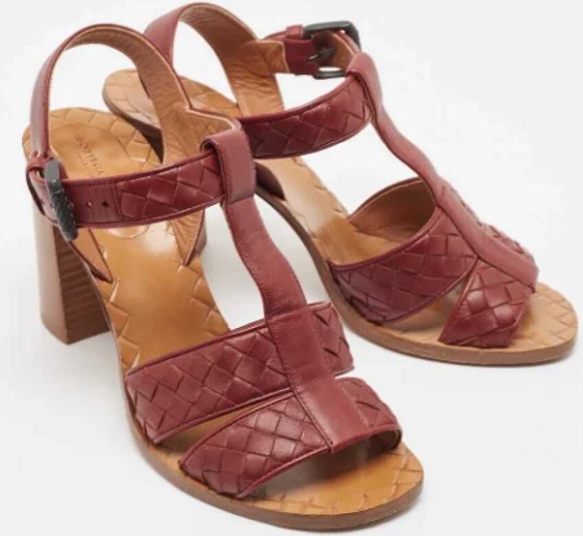 Bottega Veneta Vintage Pre-owned Leather sandals Red Dames