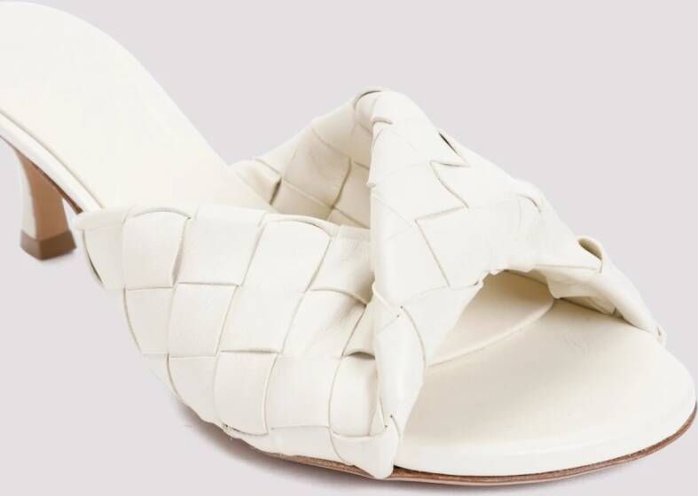 Bottega Veneta Zeezout Mule Sandaal White Dames