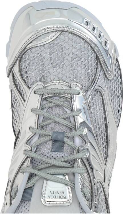 Bottega Veneta Zilveren Low-Top Sneakers met Rubberdetails Gray Dames