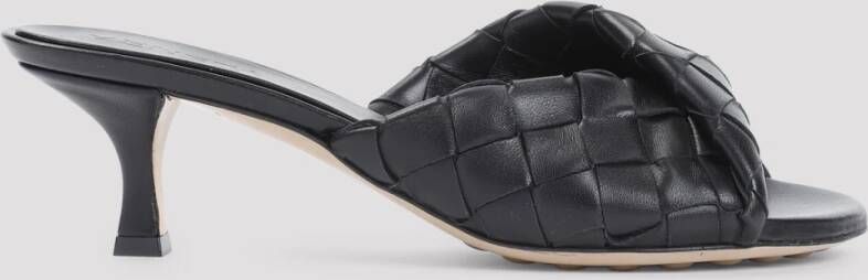 Bottega Veneta Zwarte Leren Muilen Stijlvol Comfortabele Hak Black Dames