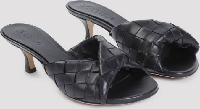 Bottega Veneta Zwarte Leren Muilen Stijlvol Comfortabele Hak Black Dames