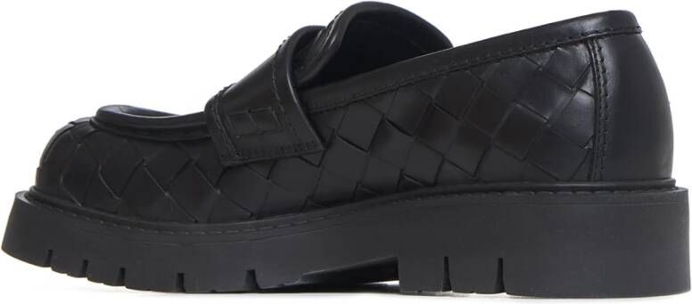 Bottega Veneta Zwarte platte schoenen Elegante stijl Black Dames