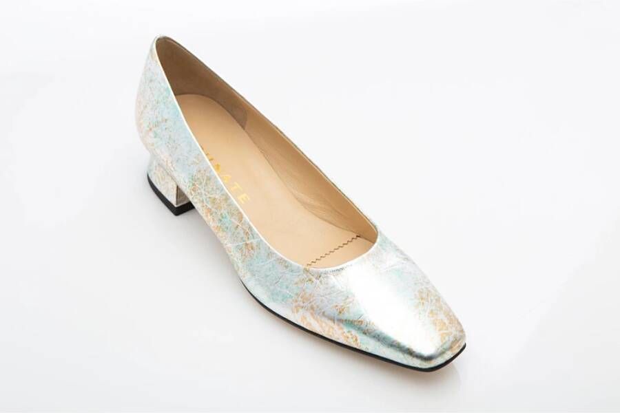 Brunate Glanzende leren pumps met unieke hak Multicolor Dames