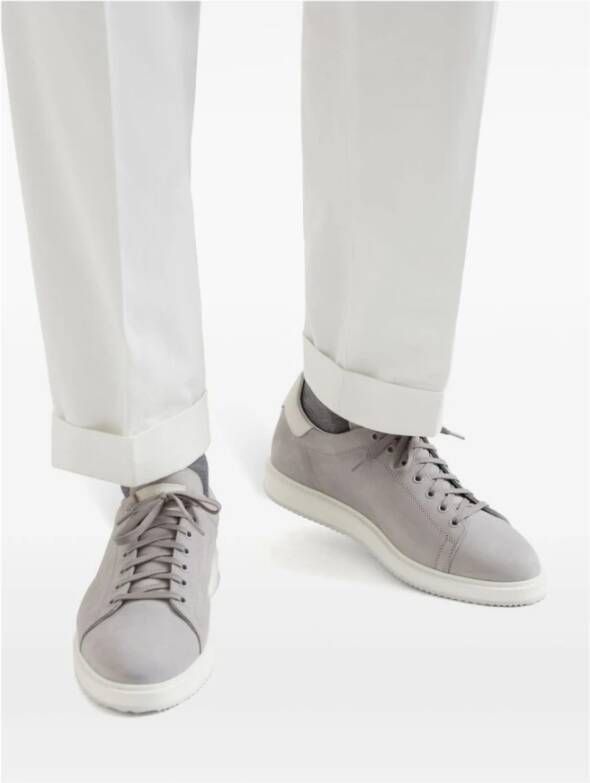 BRUNELLO CUCINELLI Lichtgrijze Nubuck Leren Sneakers Gray Heren