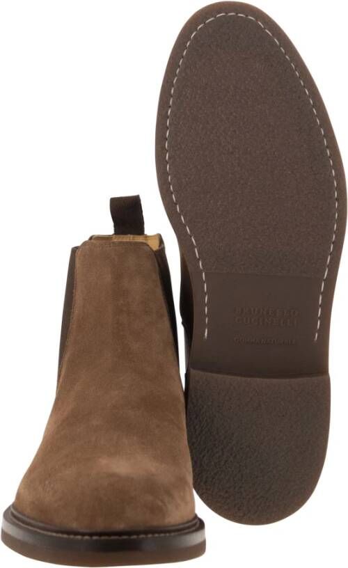 BRUNELLO CUCINELLI Suede Chelsea Boot met Ambacht en Fijne Materialen Brown Heren