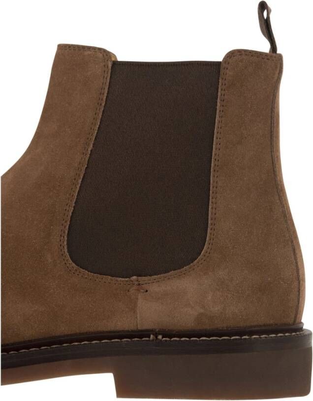 BRUNELLO CUCINELLI Suede Chelsea Boot met Ambacht en Fijne Materialen Brown Heren