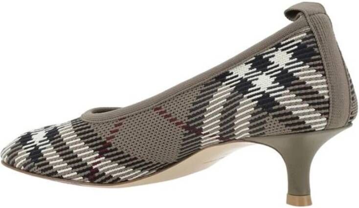 Burberry Asymmetrische Check Pumps met Kitten Heel Multicolor Dames