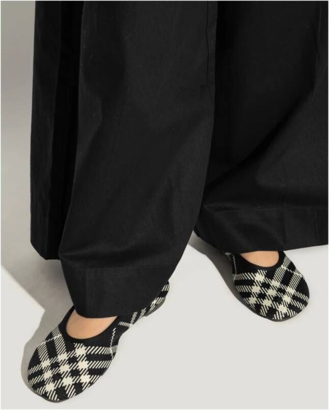 Burberry Ballet Flats Knit Black Dames