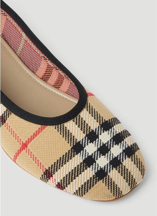 Burberry Gebreide Ballerina Flats met Ruitmotief Beige Dames