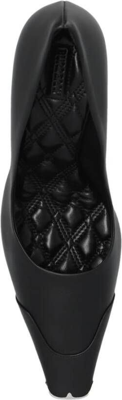 Burberry Hoge hakken Chisel Black Dames