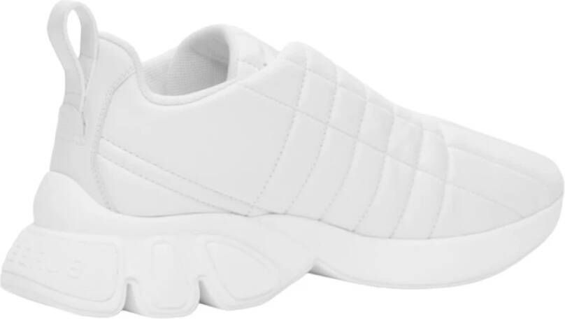 Burberry Klassieke witte sneakers Nieuw met doos White Dames