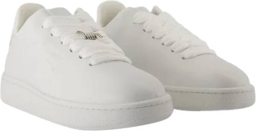 Burberry Leather sneakers White Dames