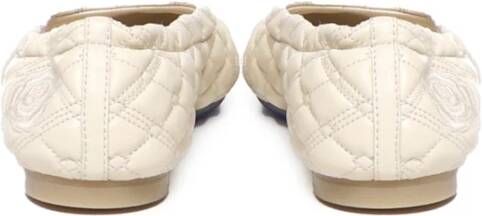 Burberry Leren Ballerina Flats met Gewatteerd Ontwerp Beige Dames