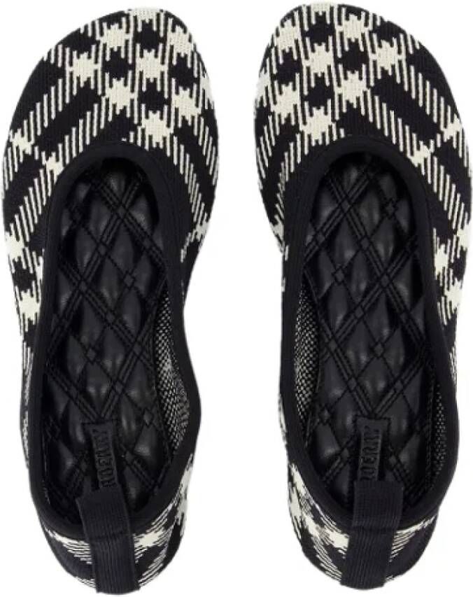 Burberry Nylon flats Black Dames