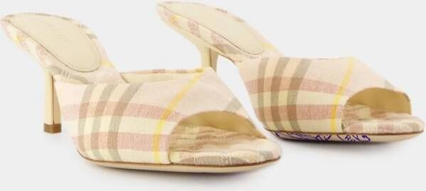 Burberry Roze Linnen Check Pumps Pink Dames