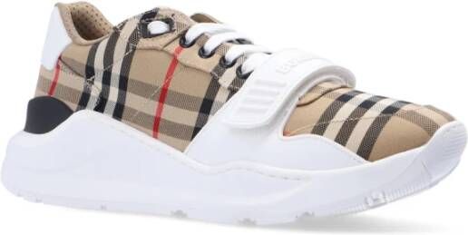 Burberry Sneakers met logo Beige Dames