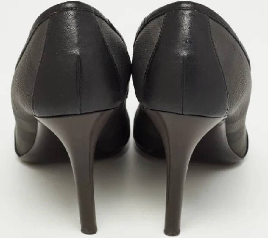 Burberry Vintage Pre-owned Canvas heels Black Dames