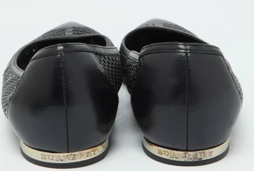 Burberry Vintage Pre-owned Leather flats Black Dames