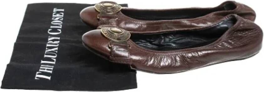 Burberry Vintage Pre-owned Leather flats Brown Dames