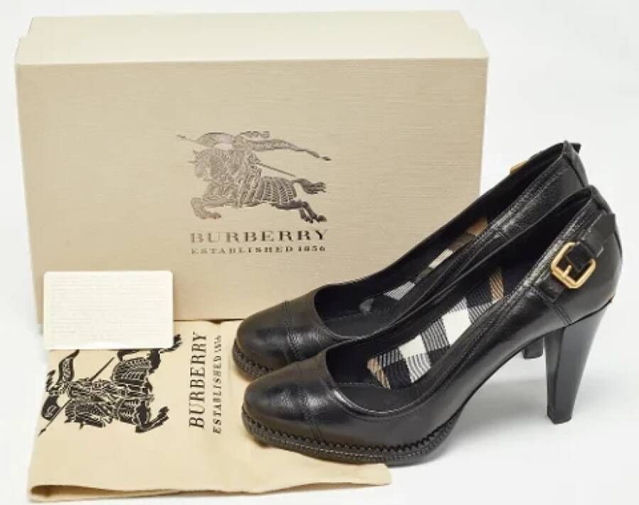 Burberry Vintage Pre-owned Leather heels Black Dames