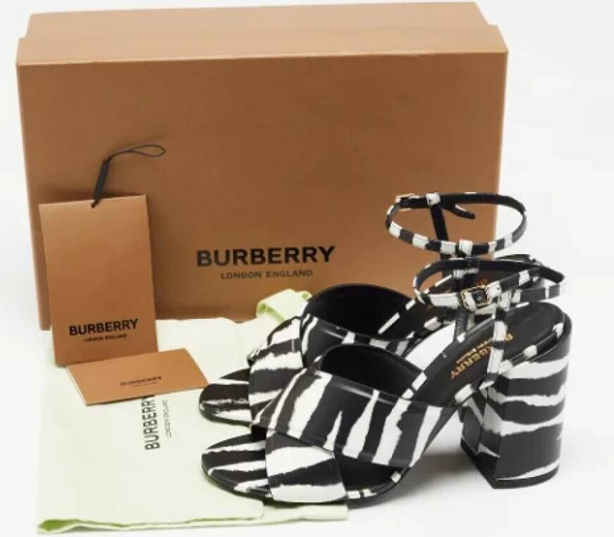 Burberry Vintage Pre-owned Leather sandals Black Dames